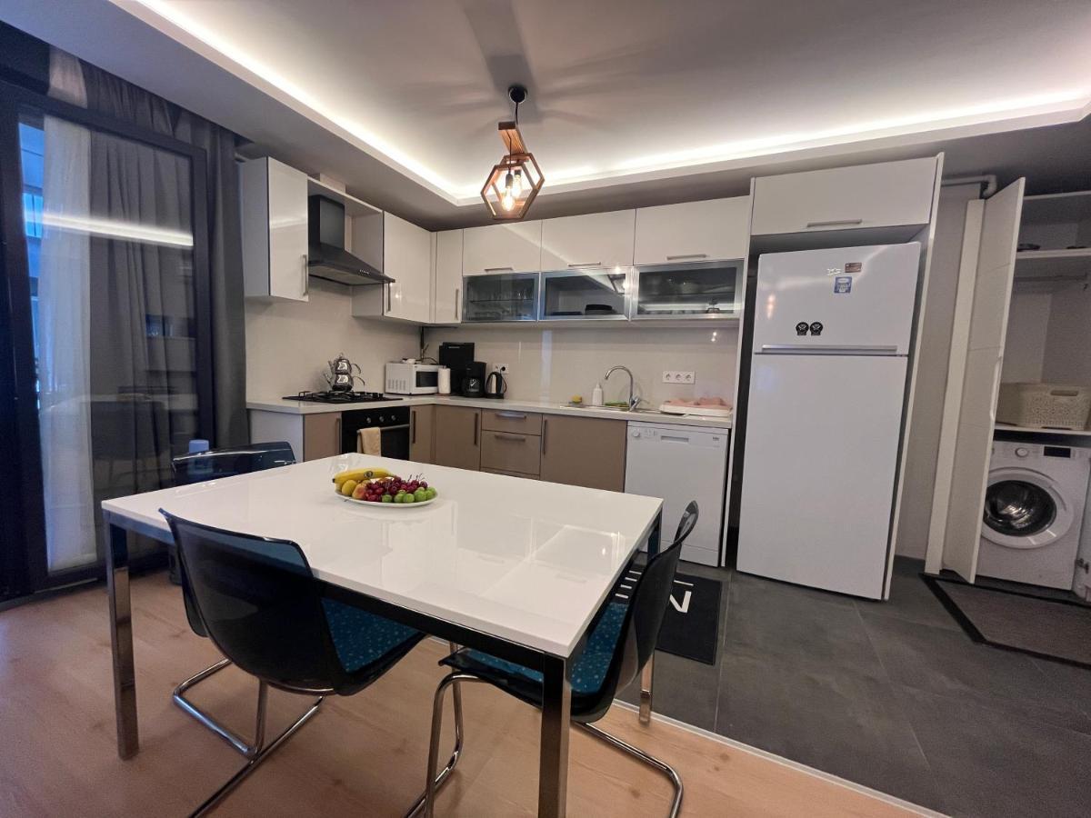 Cozy Unique Flat Hgyhomes1107 Close To The Memoriall Hospital At The City Center イスタンブール エクステリア 写真